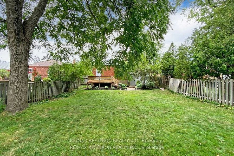 3151 St Clair Avenue E, Toronto, ON, M1L 1V4 - 30