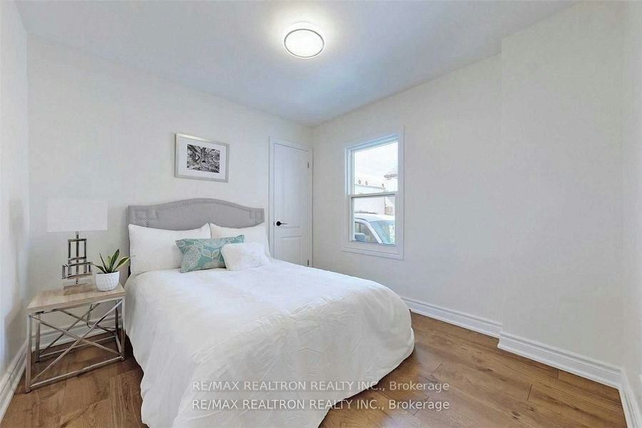 3151 St Clair Avenue E, Toronto, ON, M1L 1V4 - 16