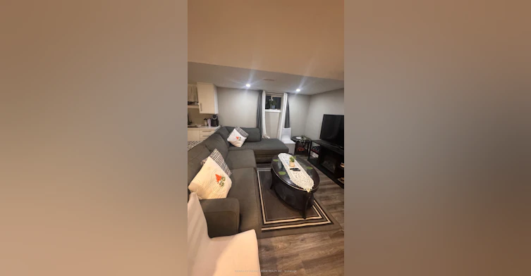 108 Crocus Drive, Toronto, ON, M1R 4T1 - 12
