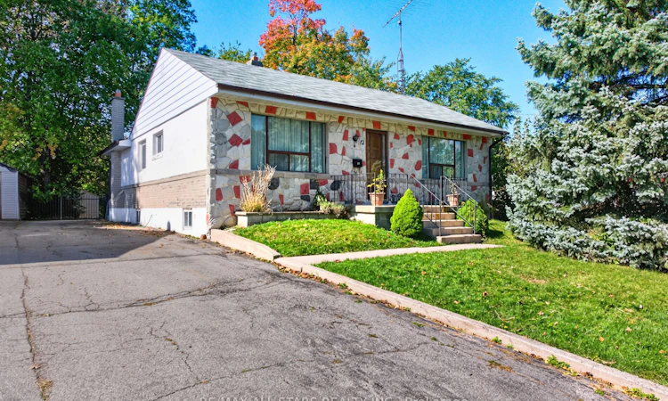 12 Adanac Drive