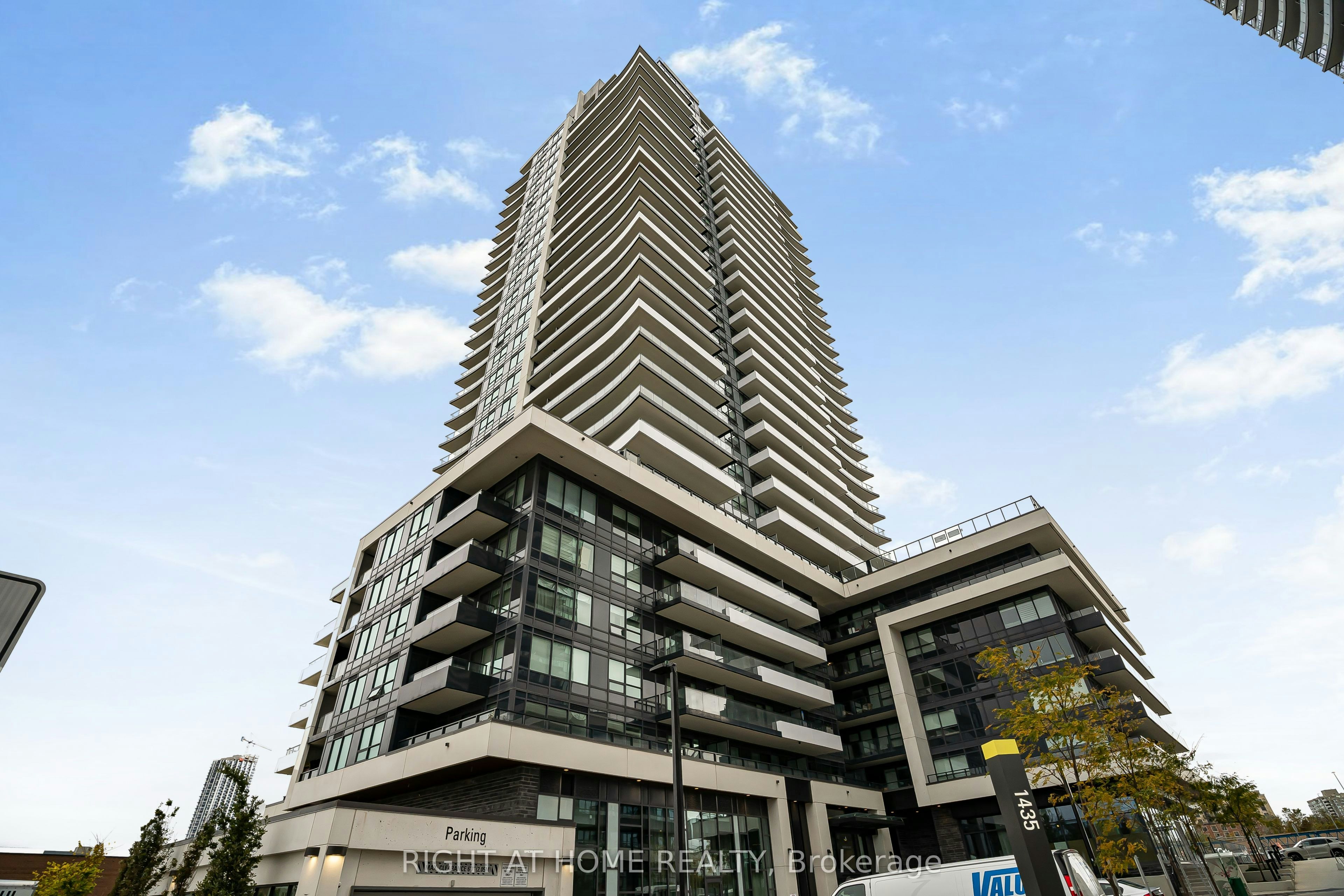 1302-1435 Celebration Drive, Pickering, ON, L1W 0C4