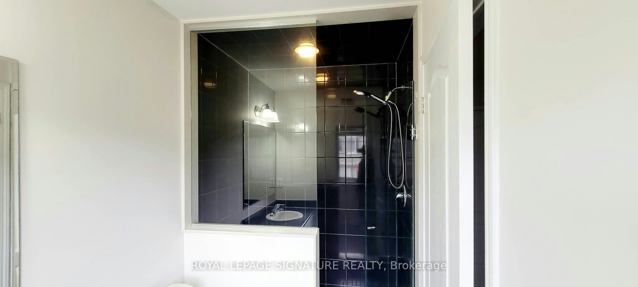 2482 William Jackson Drive, Pickering, ON, L1X 0C3 - 12