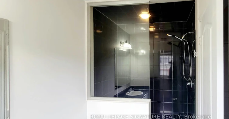 2482 William Jackson Drive, Pickering, ON, L1X 0C3 - 12