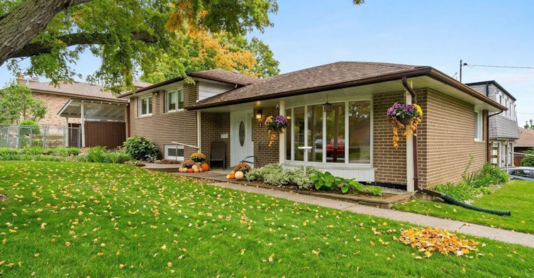 1 Rosegrove Place, Toronto, ON, M1S 1W5 - 3