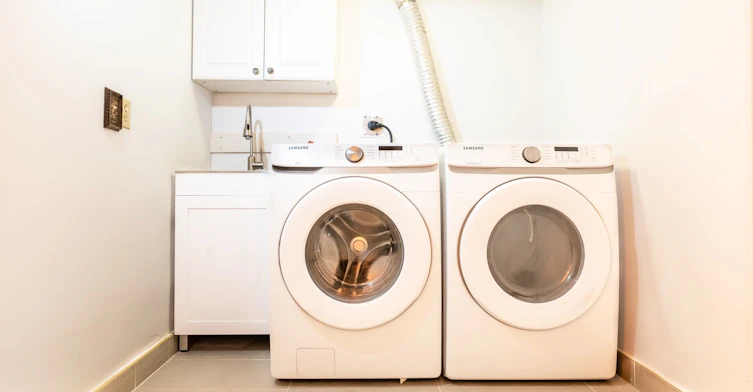 LOWER-659 Woodbine Avenue, Toronto, ON, M4E 2J3 - 25