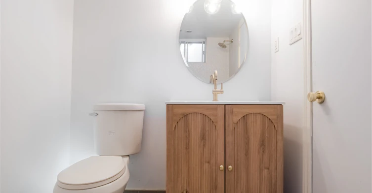 LOWER-659 Woodbine Avenue, Toronto, ON, M4E 2J3 - 23