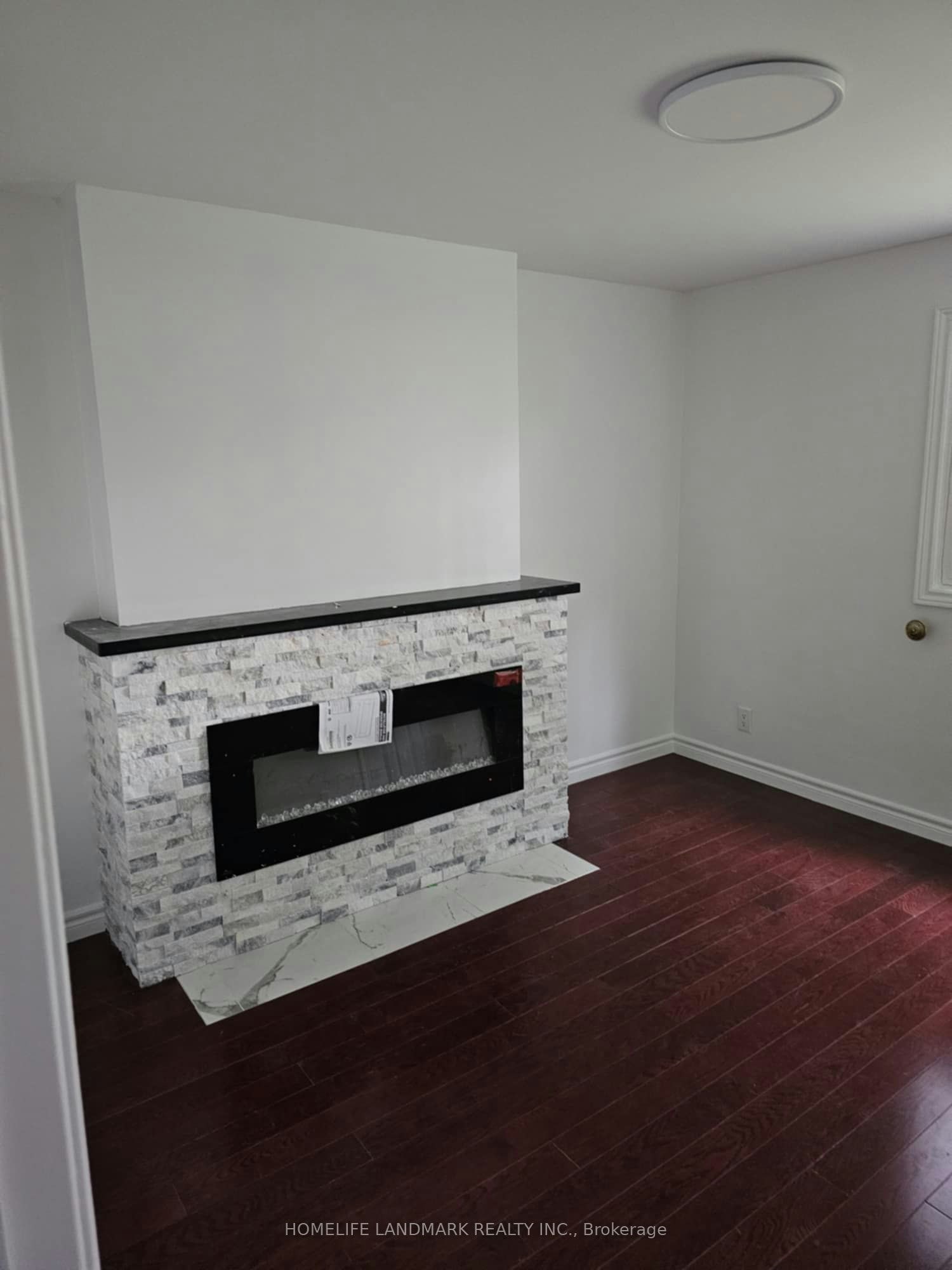 Main floor unit-775 Huntingwood Dr Huntingwood Drive, Toronto, ON, M1T 2L5