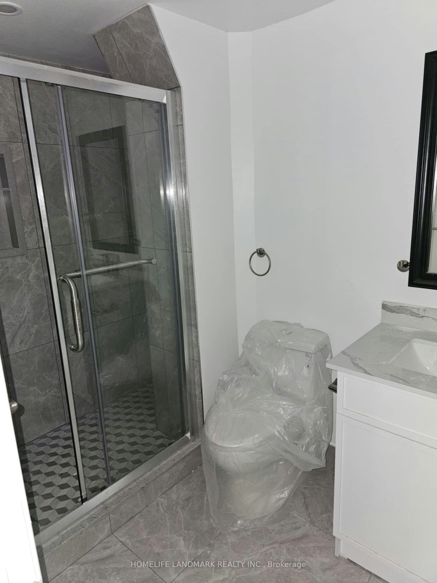 Main floor unit-775 Huntingwood Dr Huntingwood Drive, Toronto, ON, M1T 2L5 - 5