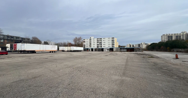 F-1279 Simcoe Street N, Oshawa, ON, L1G 4X1 - 3