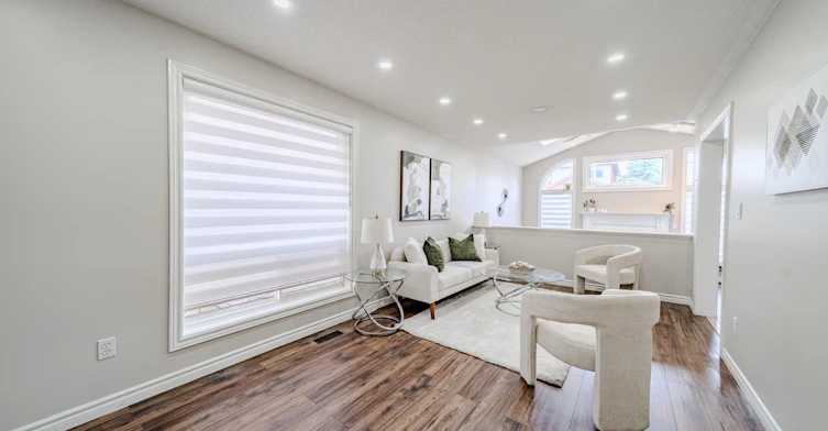 30 Castle Green Drive, Whitby, ON, L1R 2P9 - 8