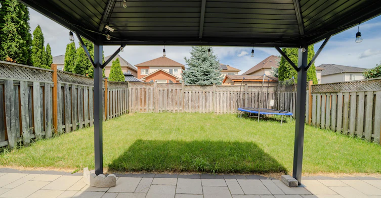 30 Castle Green Drive, Whitby, ON, L1R 2P9 - 43