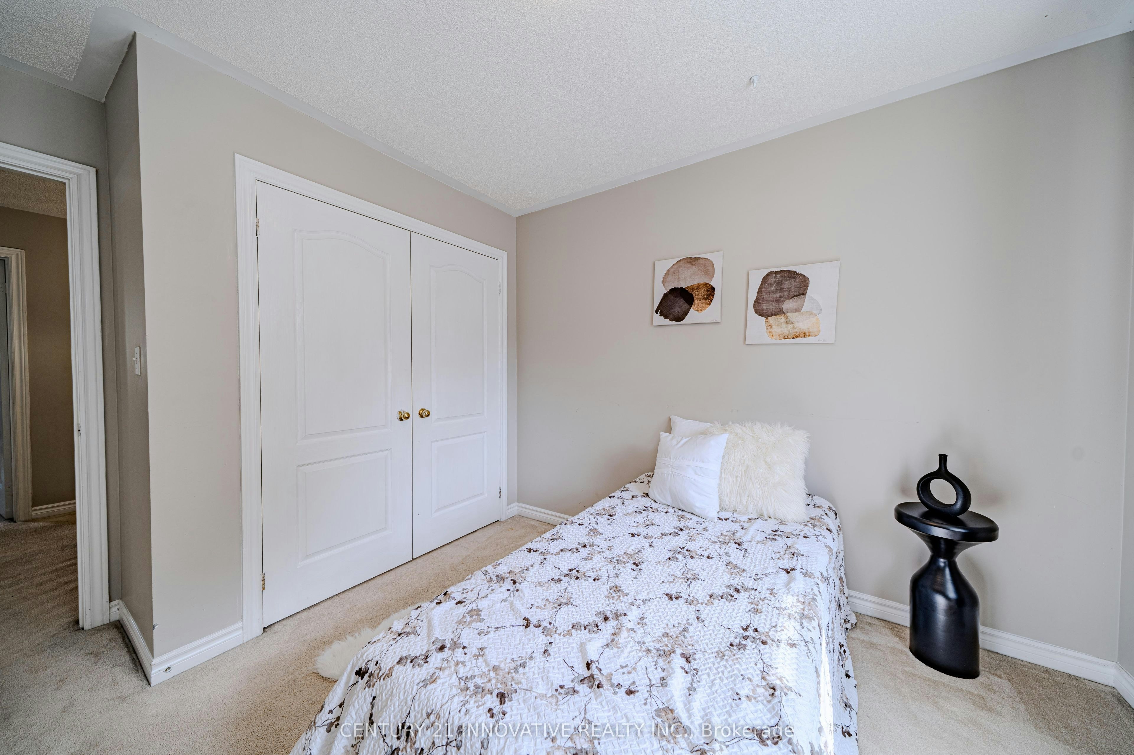 30 Castle Green Drive, Whitby, ON, L1R 2P9 - 40