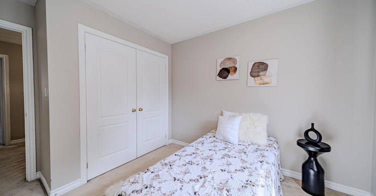 30 Castle Green Drive, Whitby, ON, L1R 2P9 - 40