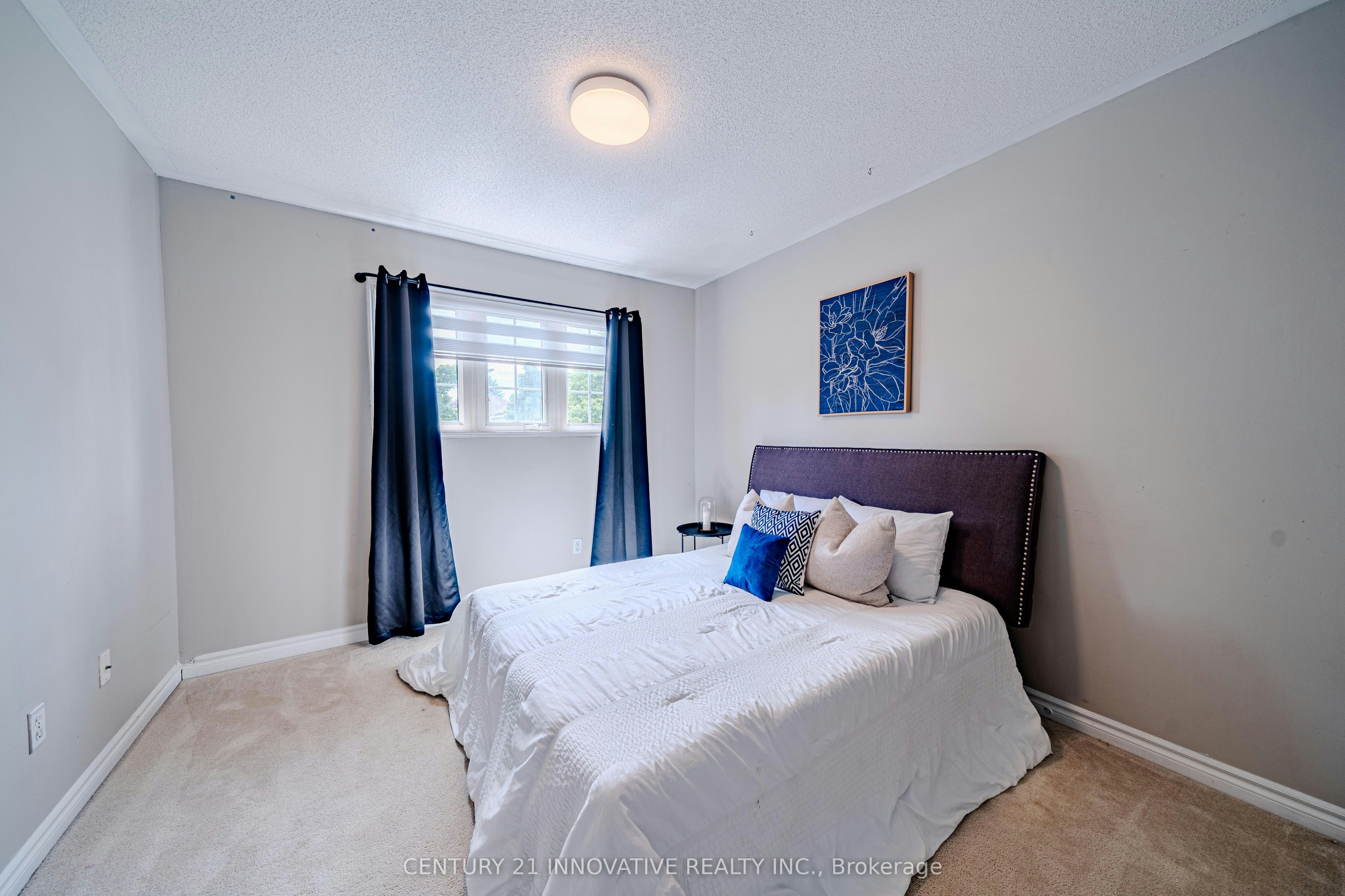30 Castle Green Drive, Whitby, ON, L1R 2P9 - 33