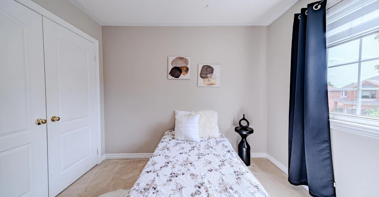 30 Castle Green Drive, Whitby, ON, L1R 2P9 - 39