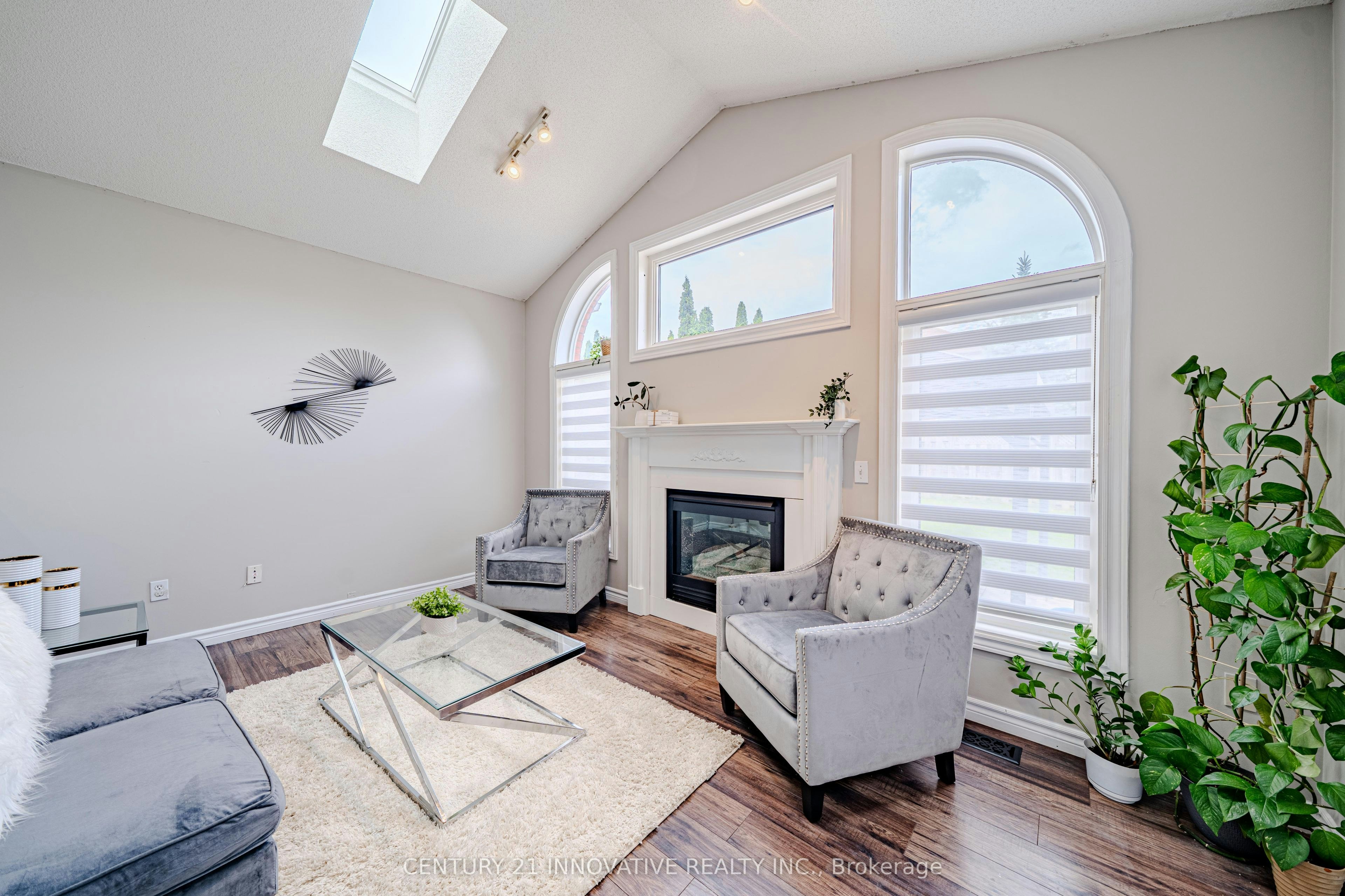 30 Castle Green Drive, Whitby, ON, L1R 2P9 - 12