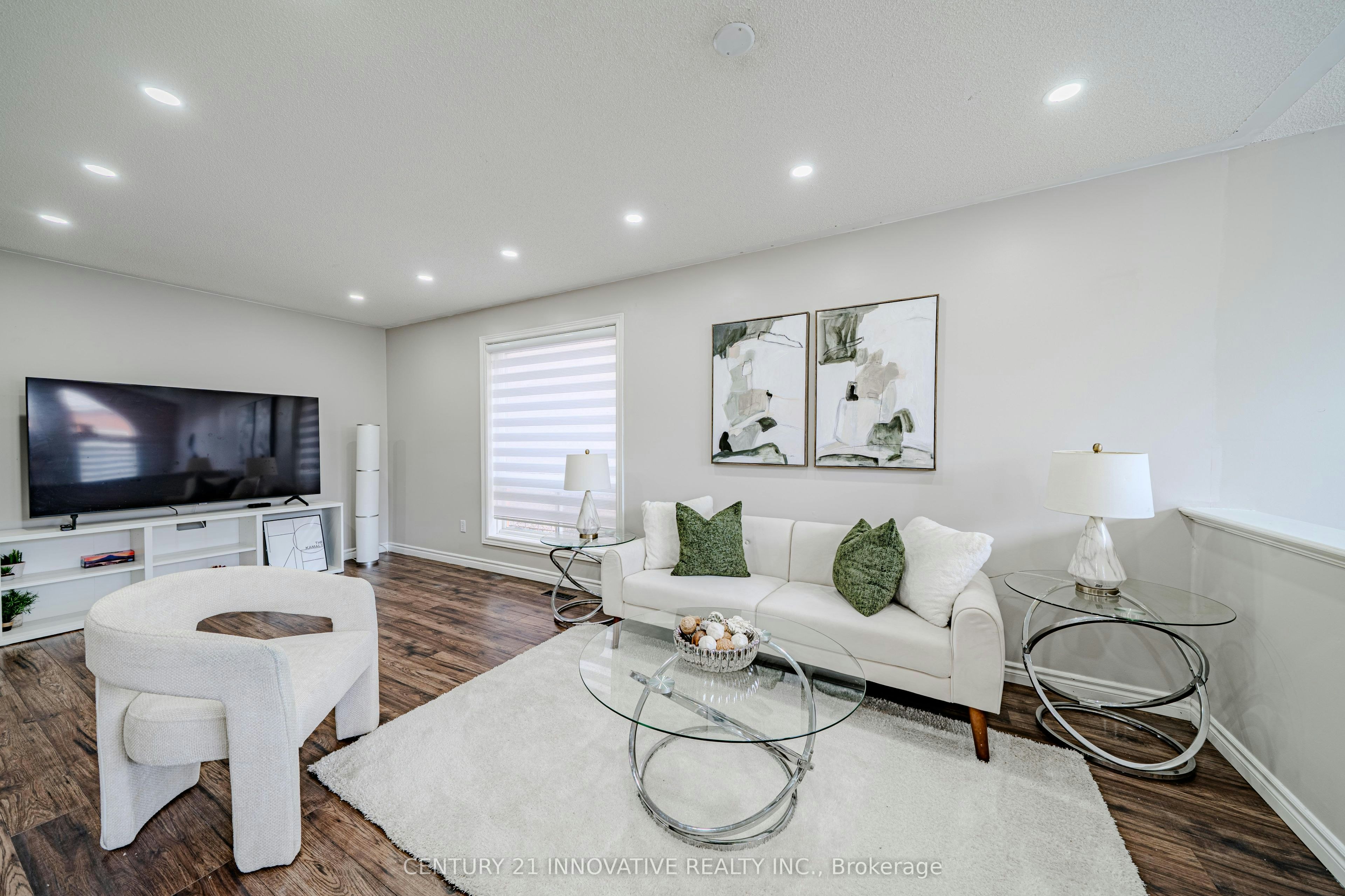 30 Castle Green Drive, Whitby, ON, L1R 2P9 - 11