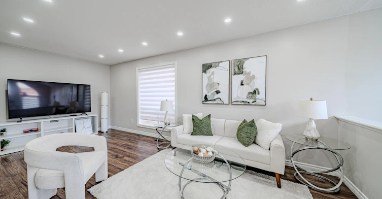 30 Castle Green Drive, Whitby, ON, L1R 2P9 - 11