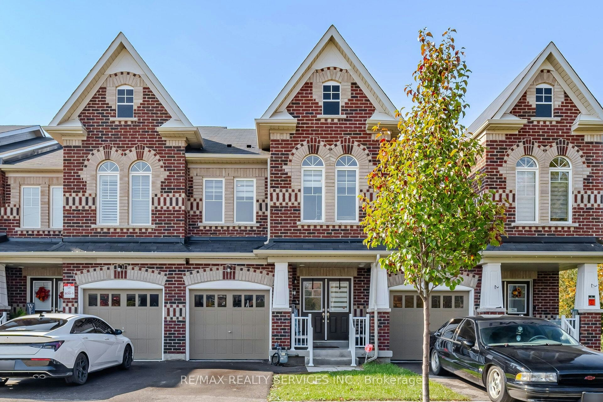 1221 Jim Brewster Circle, Oshawa, ON, L1G 7S1
