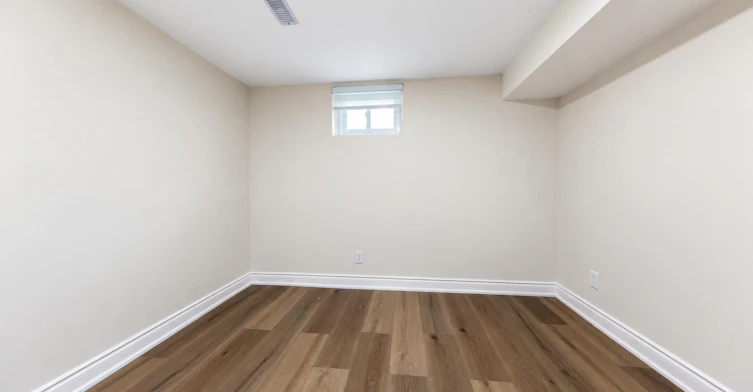 Bsmt-20 Gardens Crescent, Toronto, ON, M4B 1T5 - 13