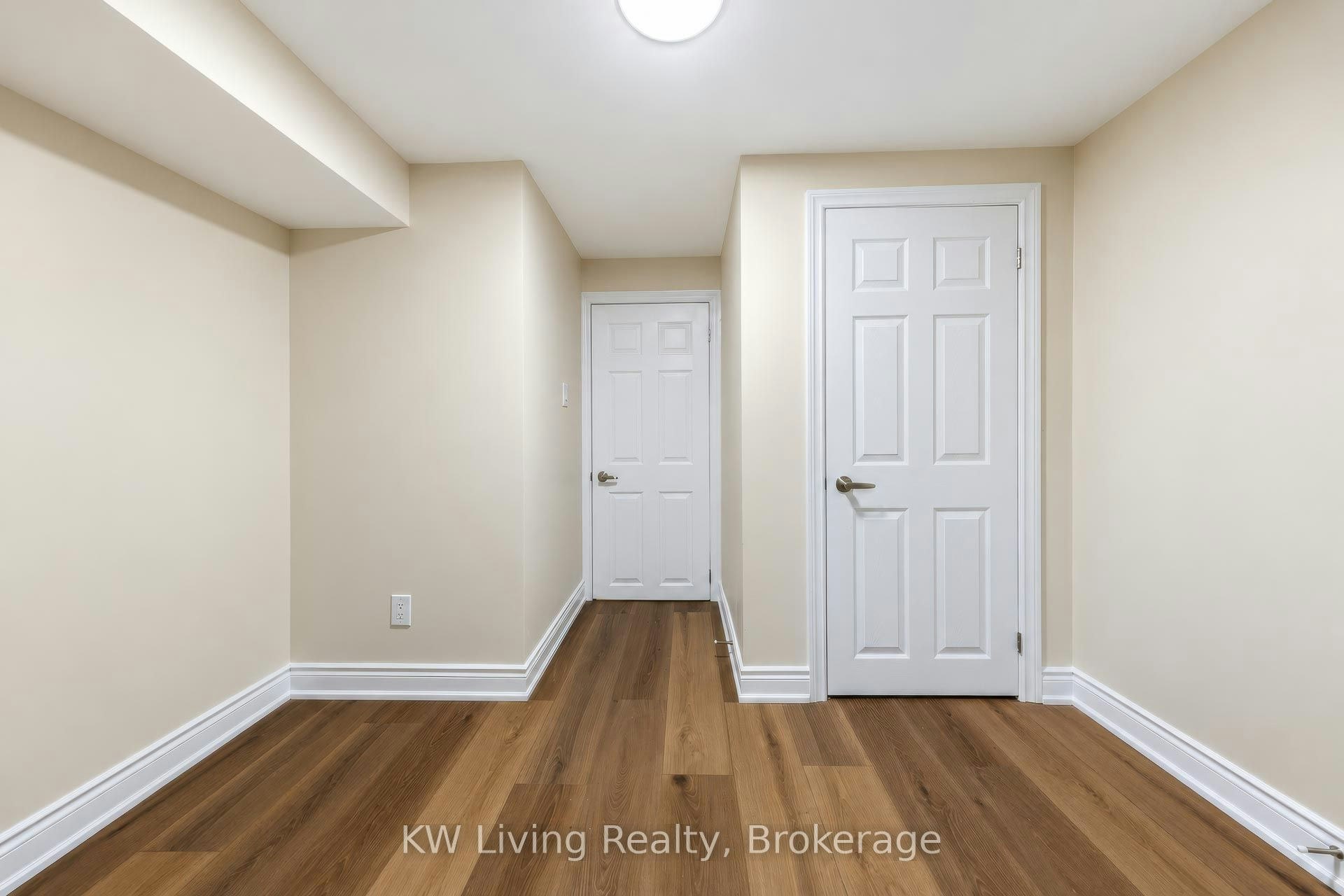 Bsmt-20 Gardens Crescent, Toronto, ON, M4B 1T5 - 14