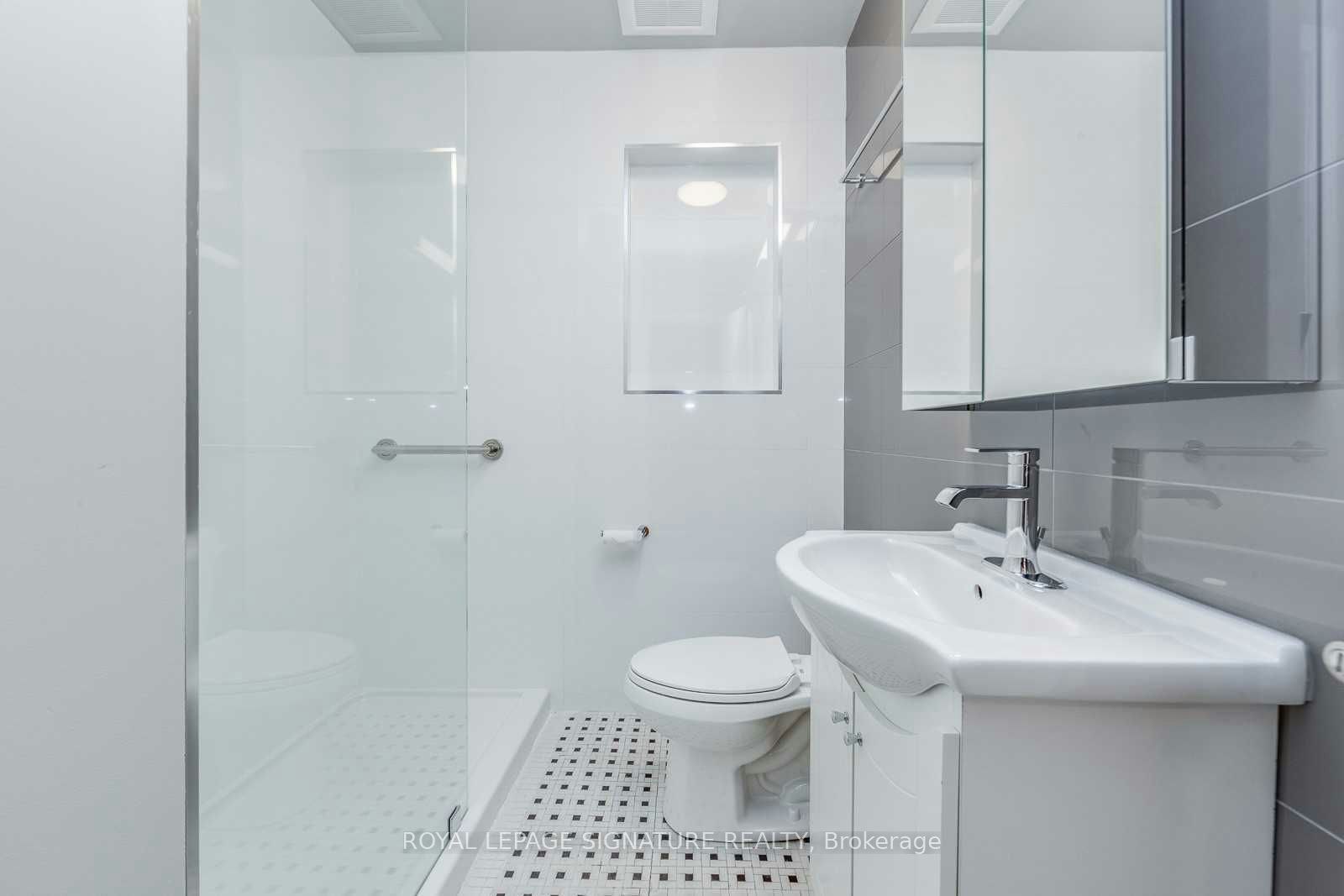 6-1089 Broadview Avenue, Toronto, ON, M4K 2S4 - 10