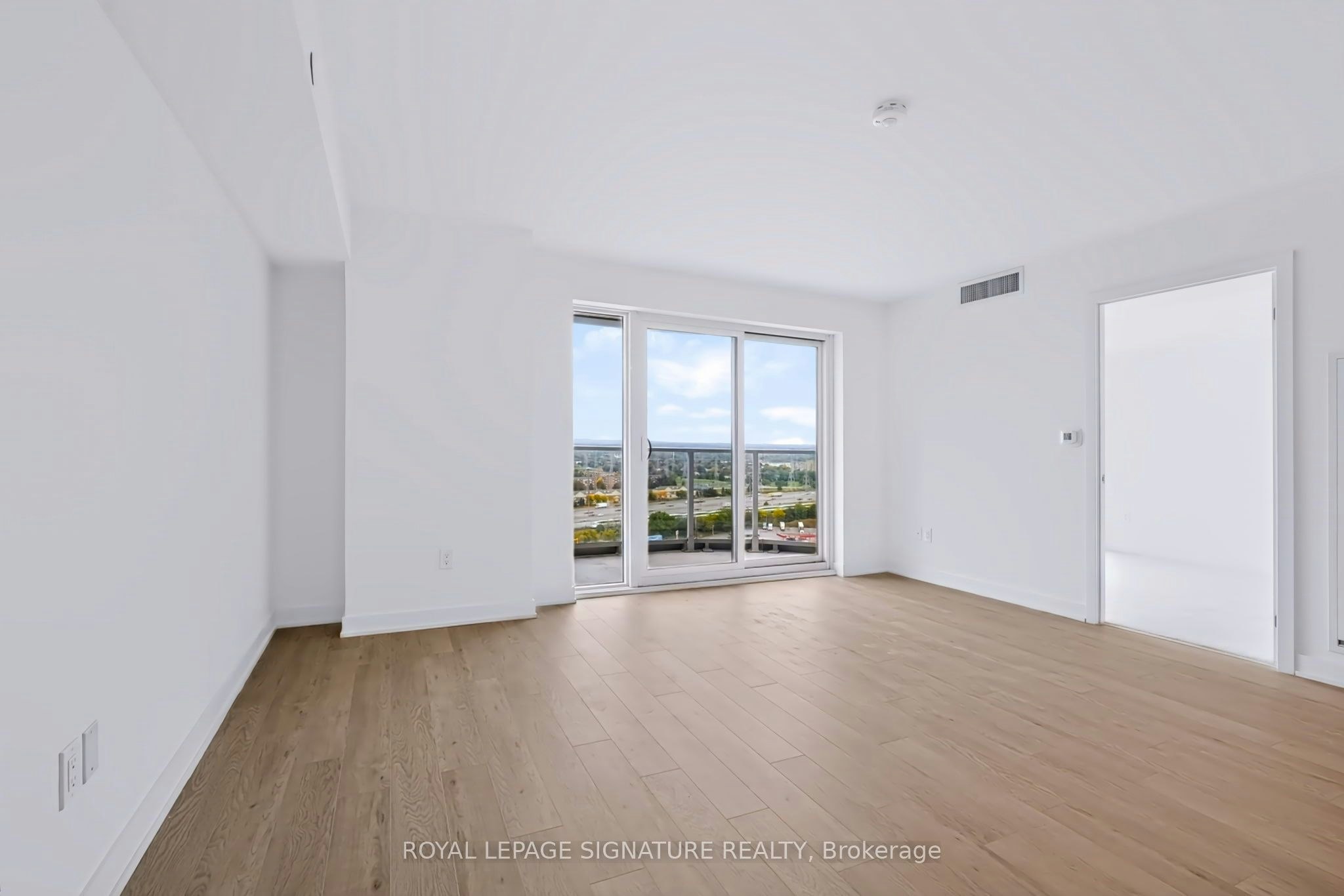 2011-1010 Sandy Beach Road, Pickering, ON, L1W 0C7 - 6