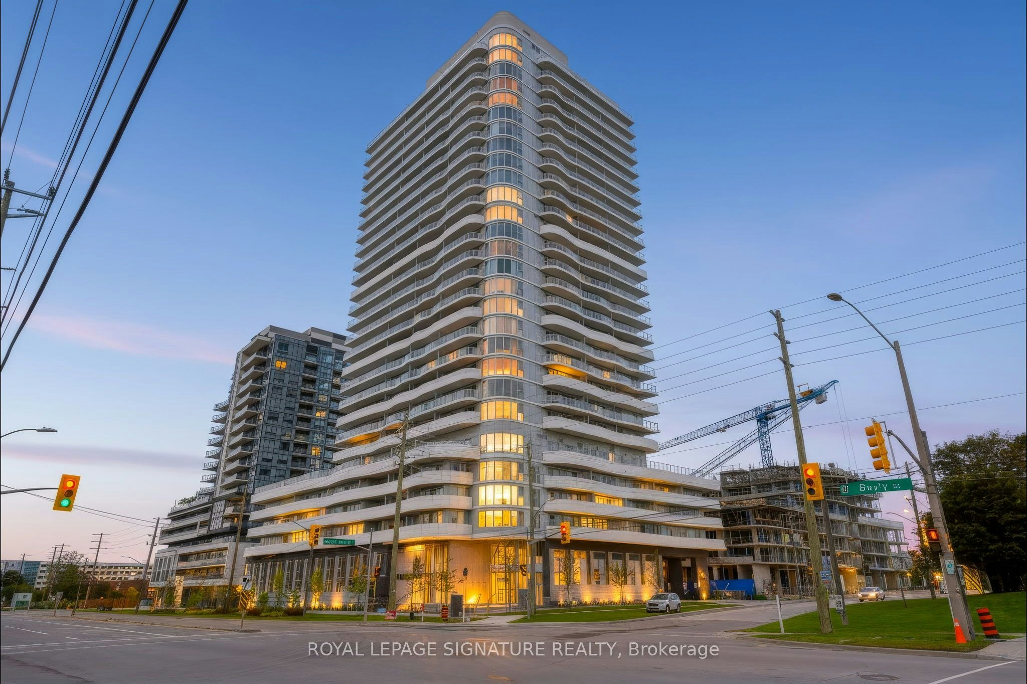 2011-1010 Sandy Beach Road, Pickering, ON, L1W 0C7