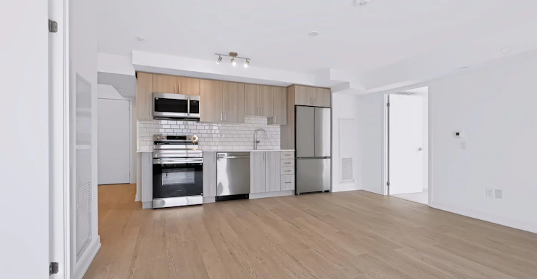 2011-1010 Sandy Beach Road, Pickering, ON, L1W 0C7 - 7