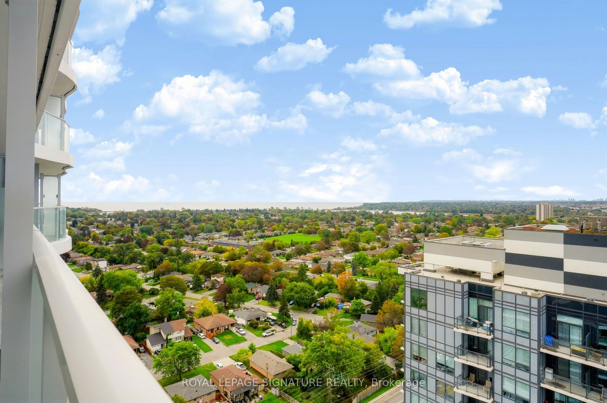 2011-1010 Sandy Beach Road, Pickering, ON, L1W 0C7 - 20