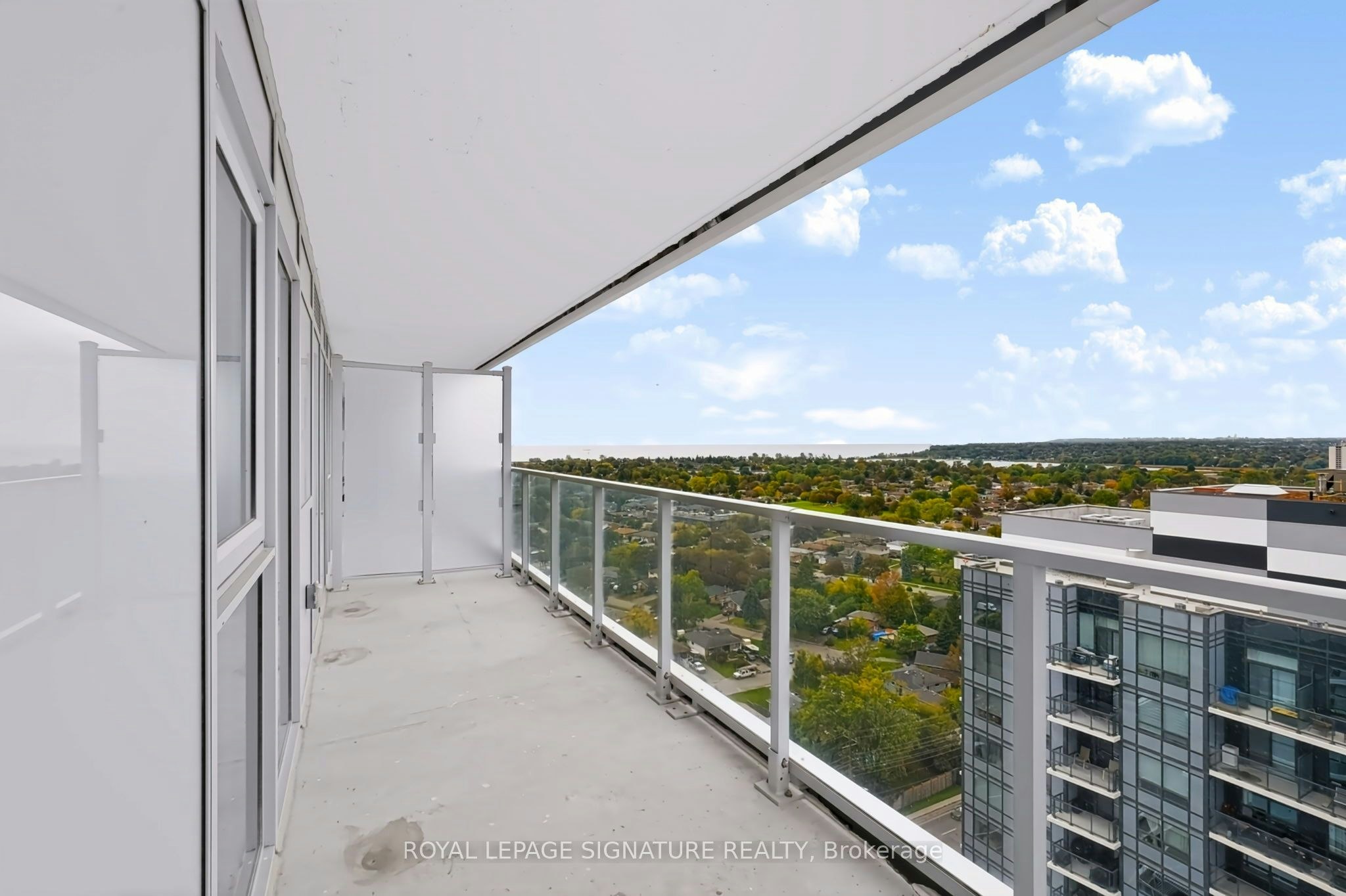 2011-1010 Sandy Beach Road, Pickering, ON, L1W 0C7 - 19