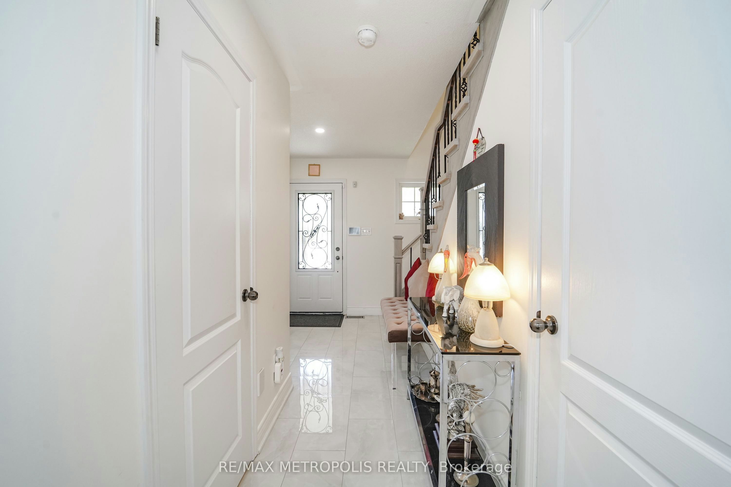 14 Richard Davies Crescent, Clarington, ON, L1C 0N9 - 21