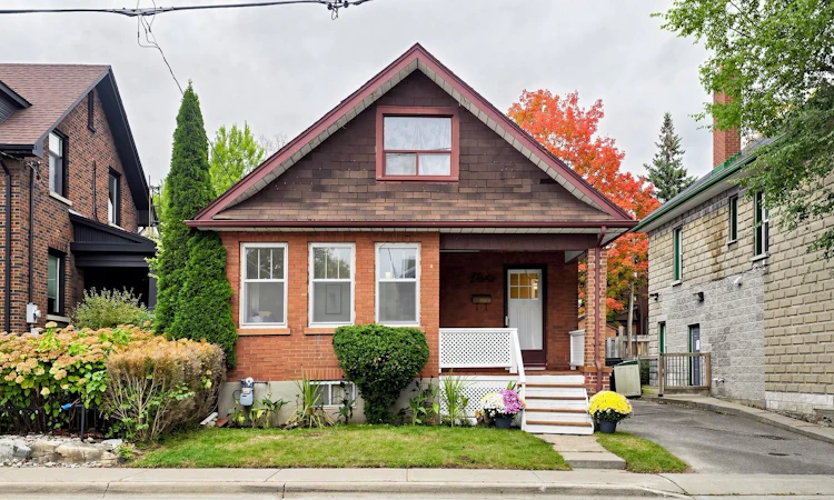 205 Dearborn Avenue