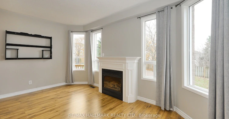 Upper-1035 Beatrice Street E, Oshawa, ON, L1K 2L3 - 11