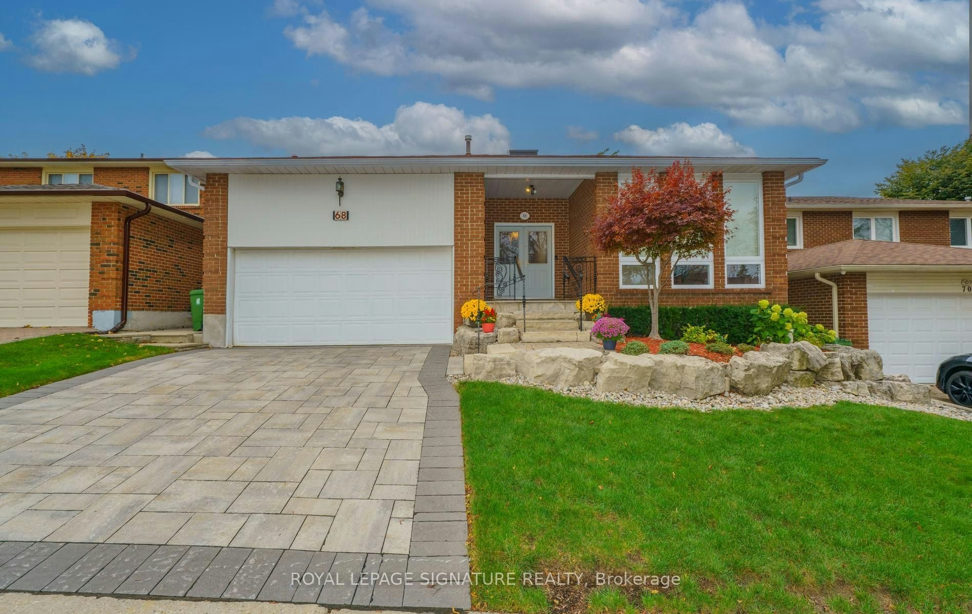 68 Ellenhall Square, Toronto, ON, M1W 3B2