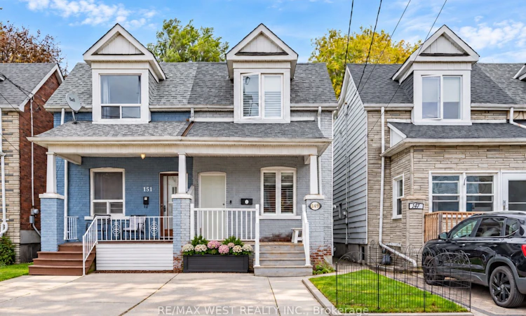 149 Chisholm Avenue