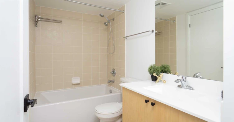 907-151 Village Green Square, Toronto, ON, M1S 0K5 - 10