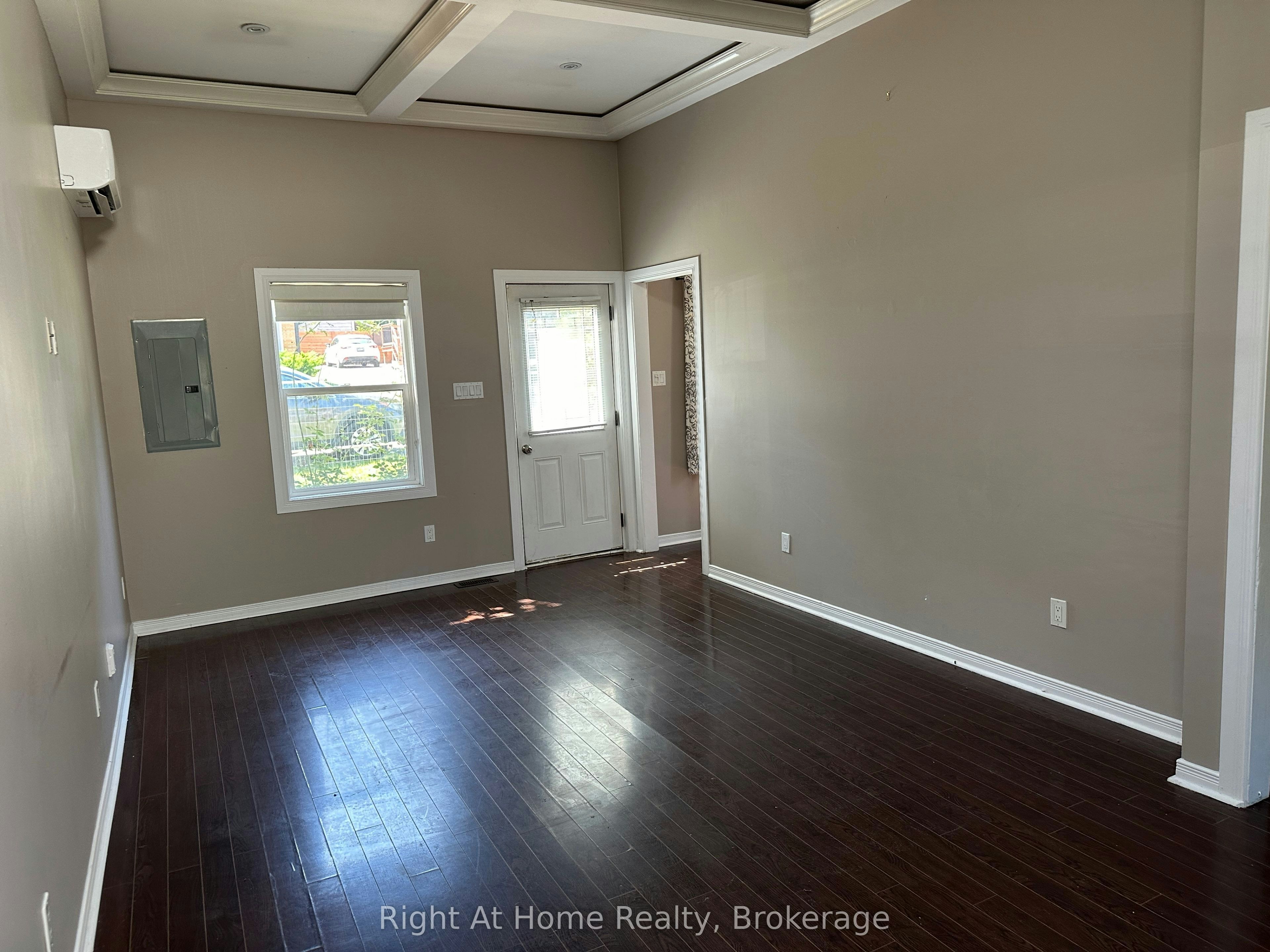 Unit B-1119 King Street, Whitby, ON, L1N 5A9 - 5