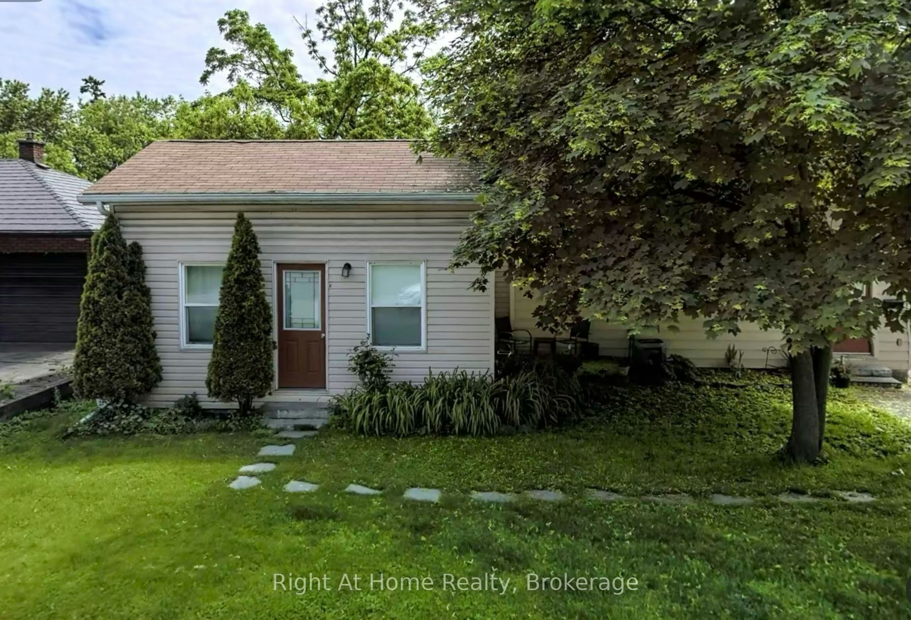 Unit B-1119 King Street, Whitby, ON, L1N 5A9 - 9