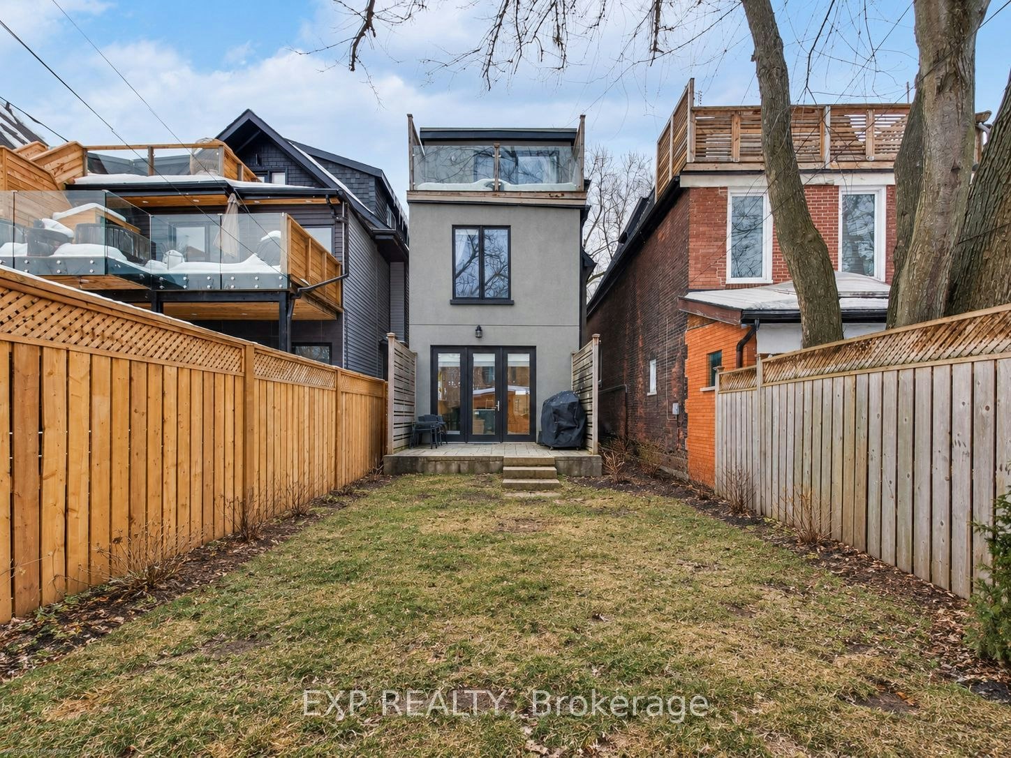 64 West Avenue, Toronto, ON, M4M 2L8 - 32