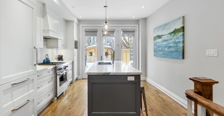 64 West Avenue, Toronto, ON, M4M 2L8 - 11