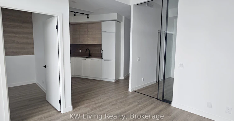 1608-1050 Eastern Avenue, Toronto, ON, M4L 0B7 - 7