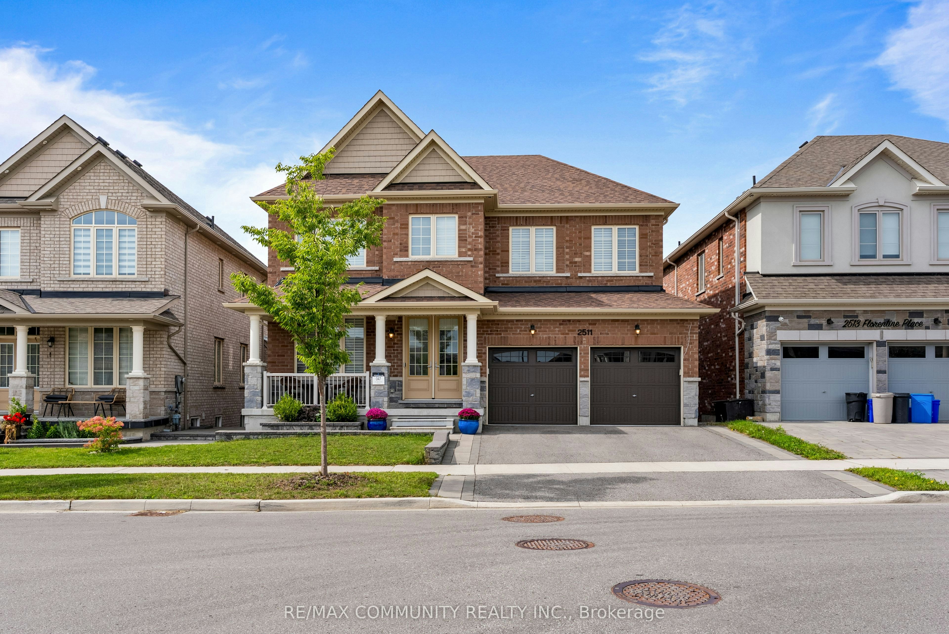 2511 Florentine Place, Pickering, ON, L1X 0H3