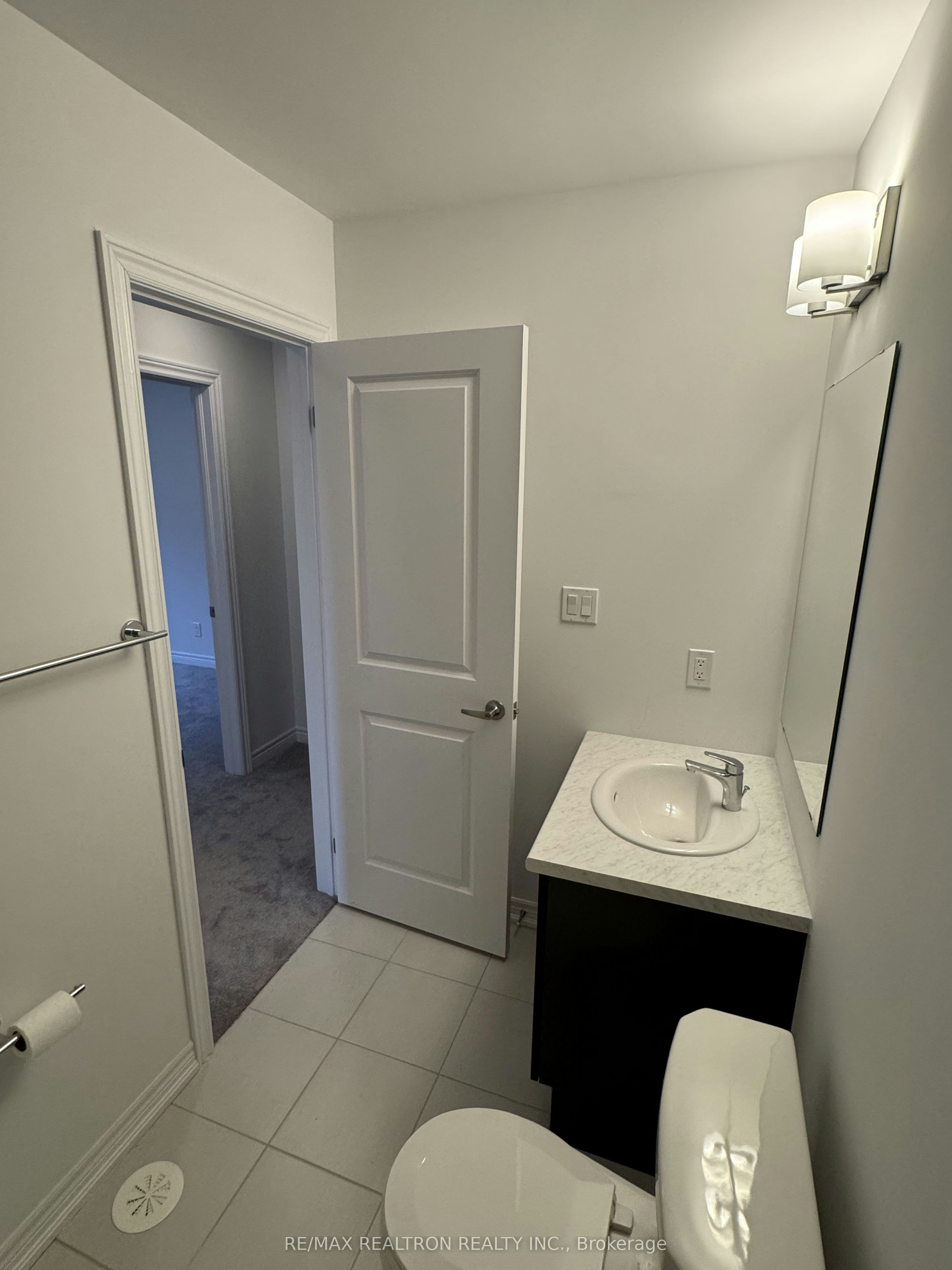 2031 Cameron Lott Crescent, Oshawa, ON, L1L 0S1 - 28