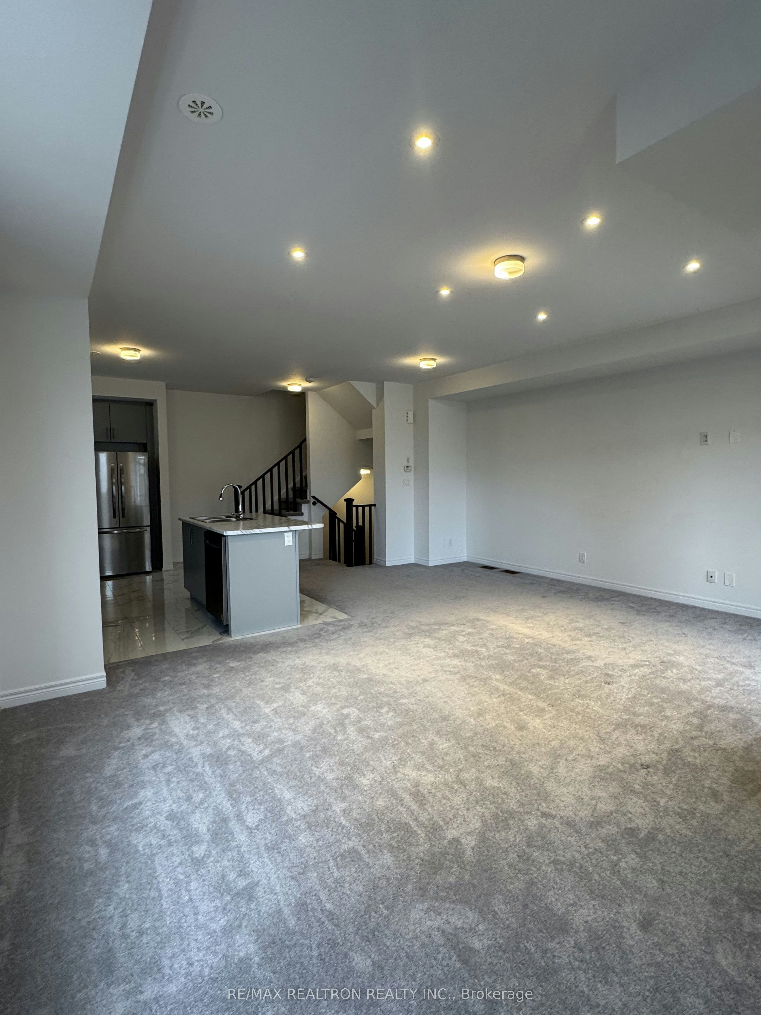 2031 Cameron Lott Crescent, Oshawa, ON, L1L 0S1 - 18