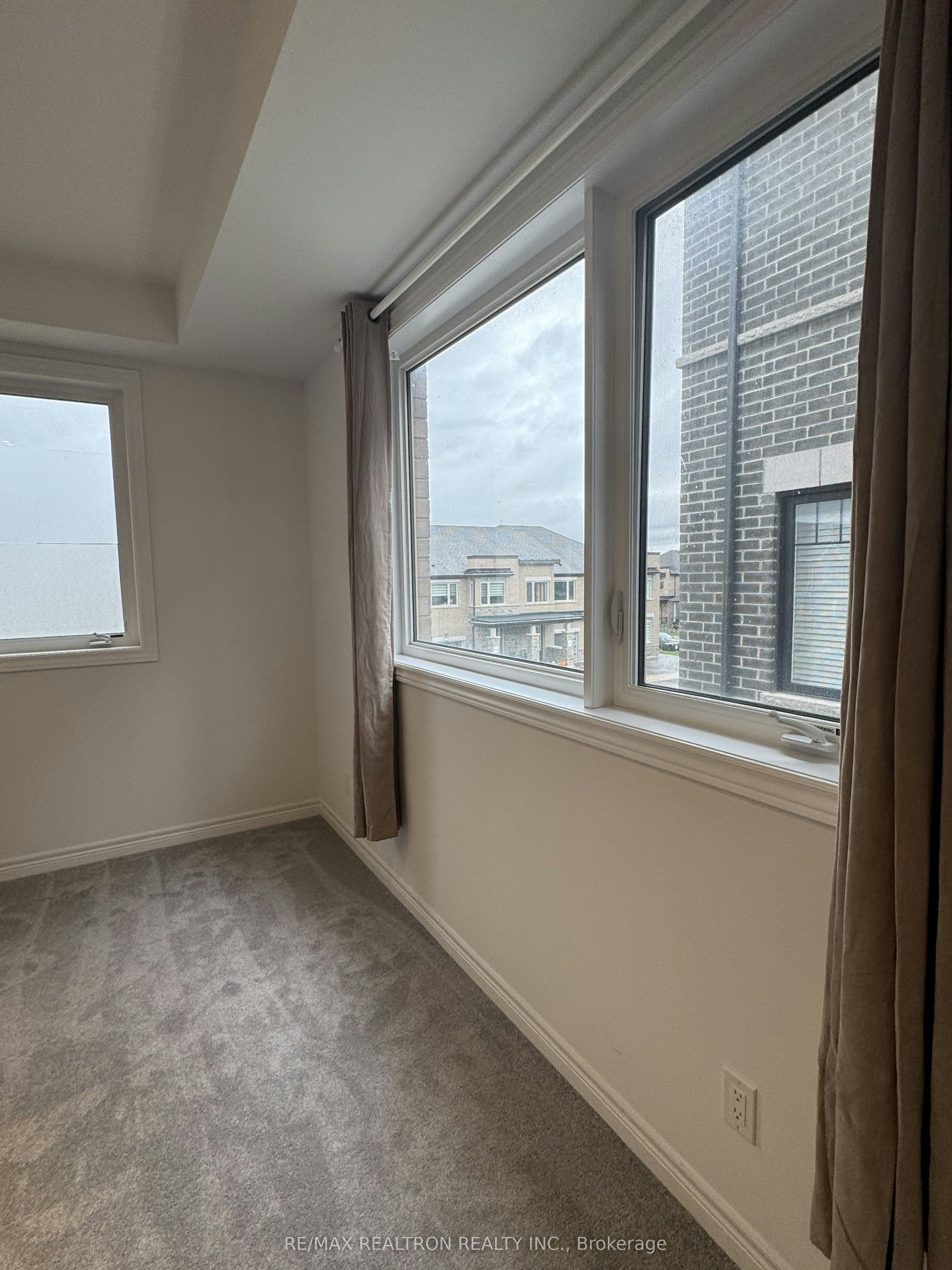 2031 Cameron Lott Crescent, Oshawa, ON, L1L 0S1 - 16