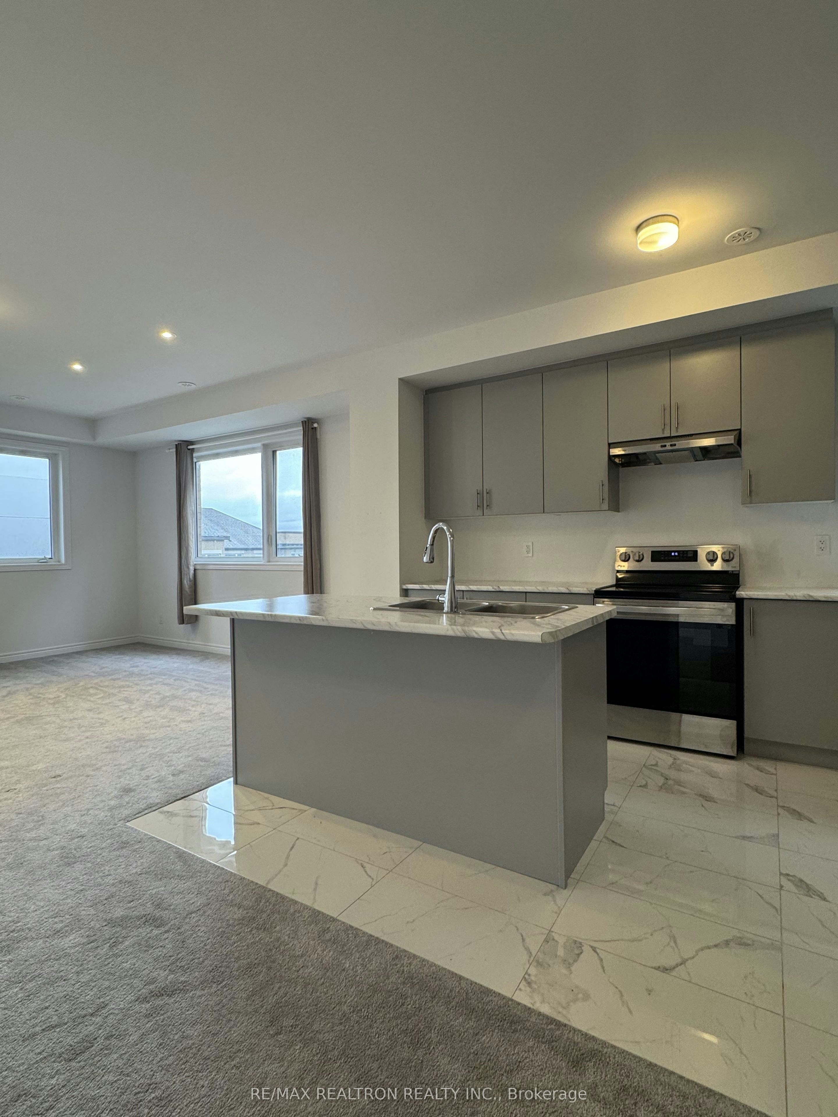 2031 Cameron Lott Crescent, Oshawa, ON, L1L 0S1 - 8