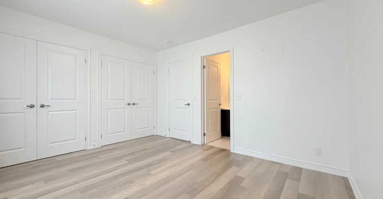 5-2500 Hill Rise Court, Oshawa, ON, L1L 0J5 - 24