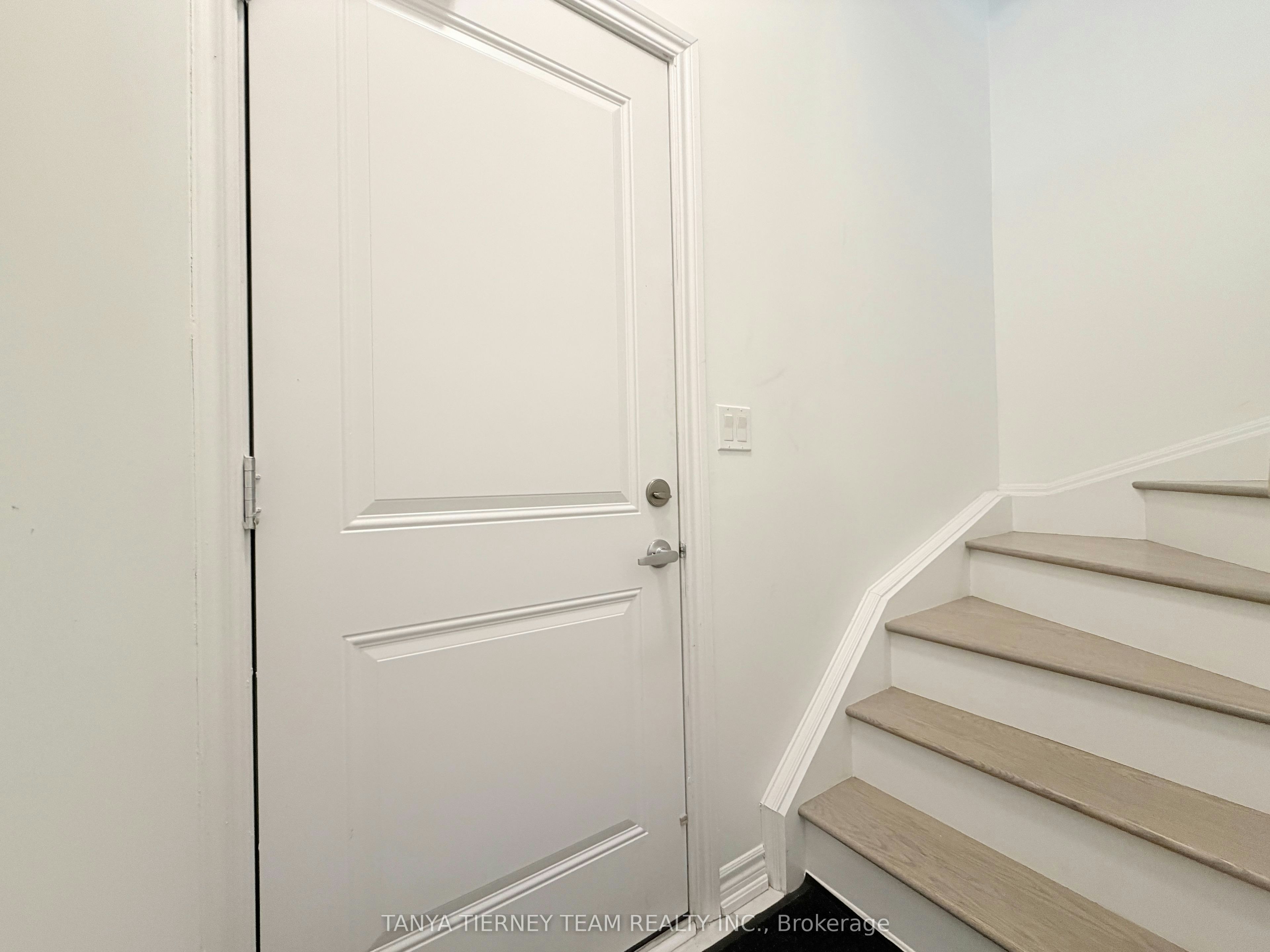 5-2500 Hill Rise Court, Oshawa, ON, L1L 0J5 - 28