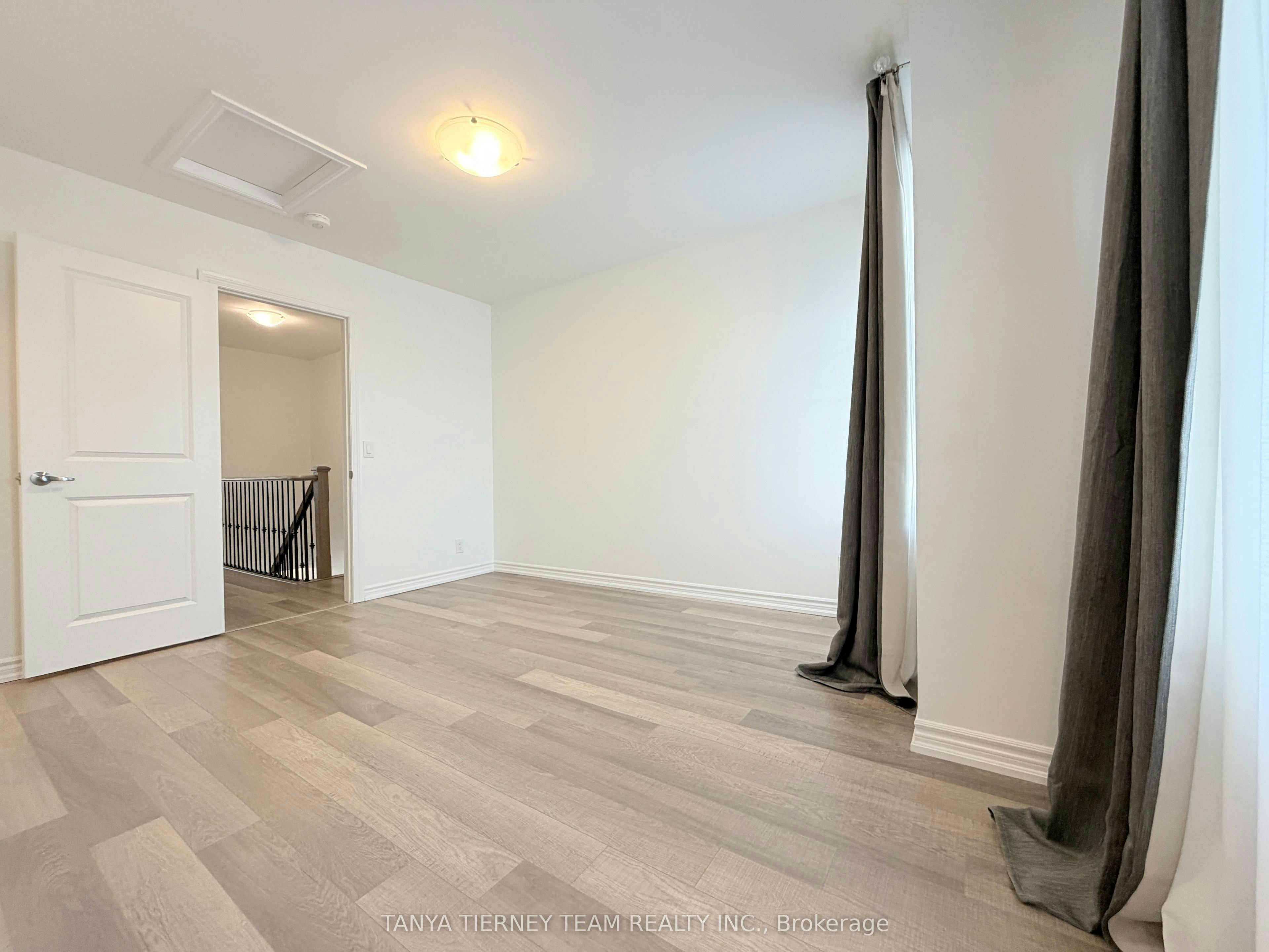 5-2500 Hill Rise Court, Oshawa, ON, L1L 0J5 - 21